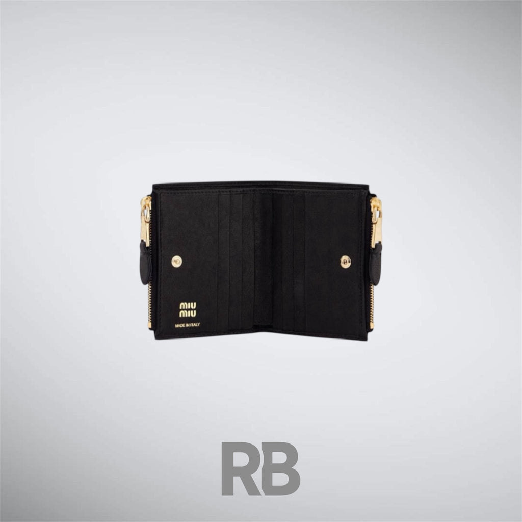 miu miu logo wallet